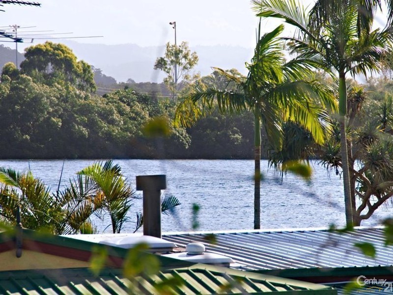 12 Godfreys Avenue, Bli Bli QLD 4560