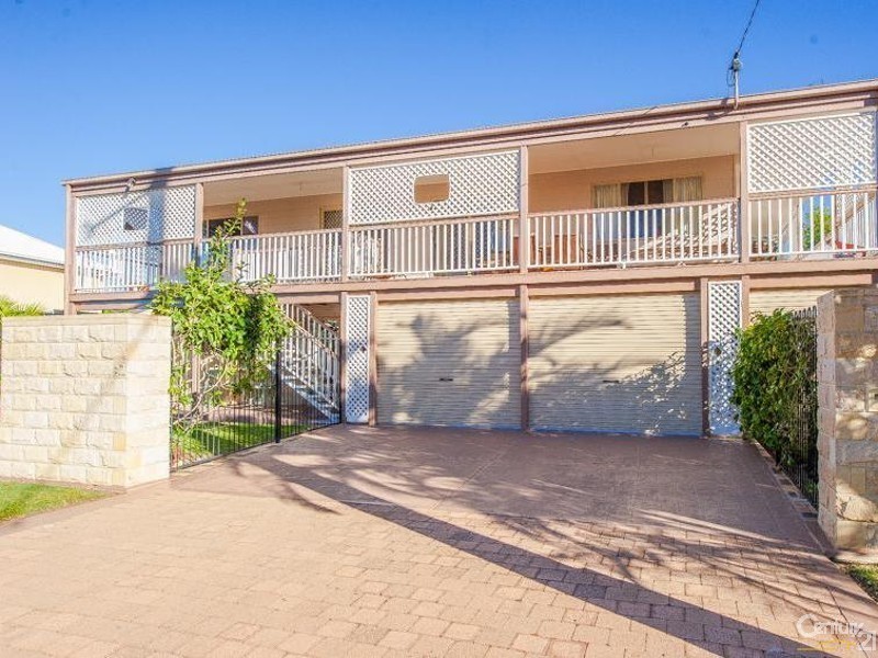 12 Godfreys Avenue, Bli Bli QLD 4560