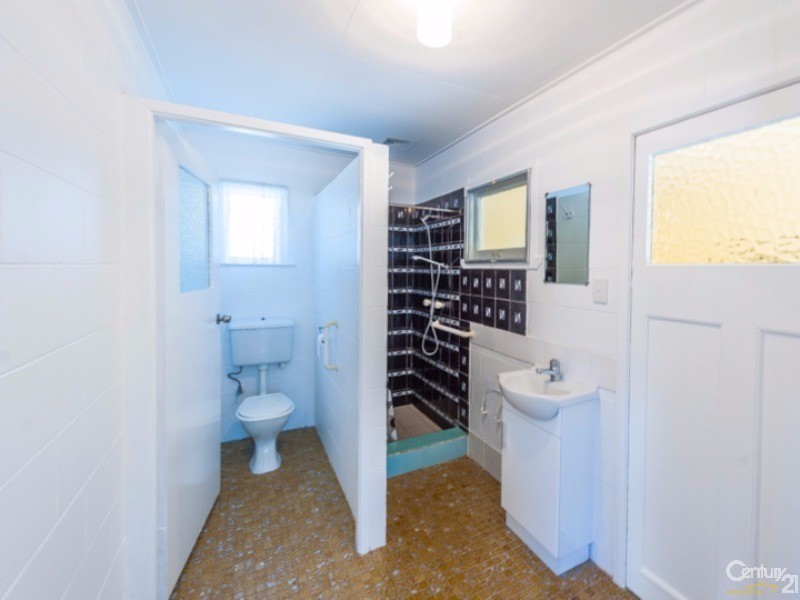 1/224 Broadwater Avenue West, Maroochydore QLD 4558