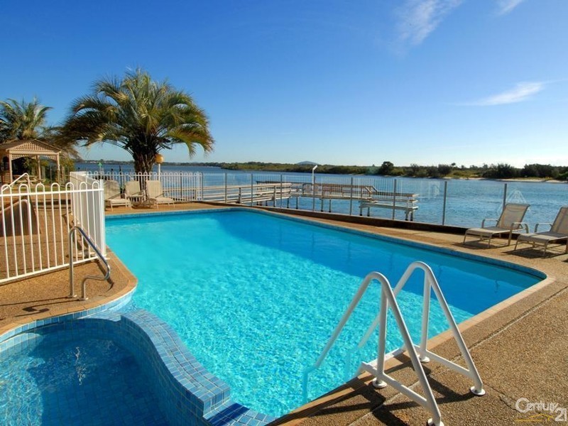 17/48 Duporth Avenue, Maroochydore QLD 4558