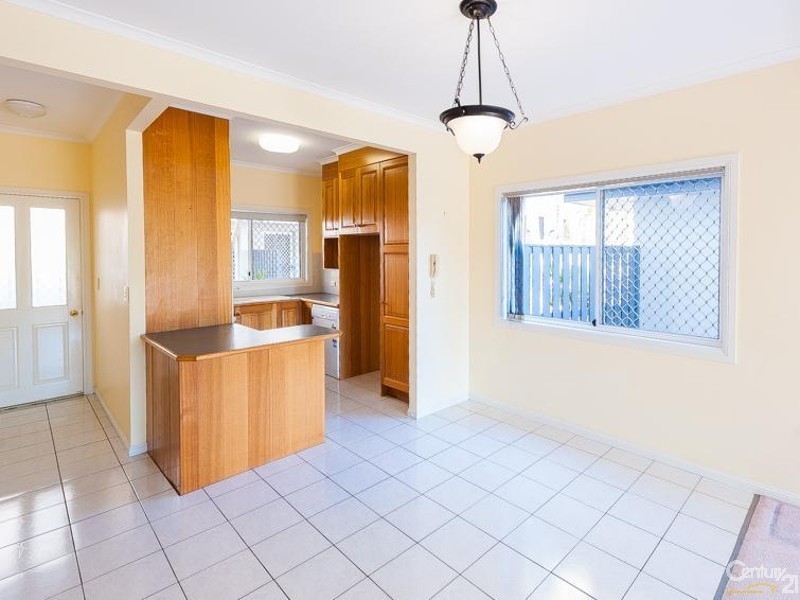 1/40 Memorial Avenue, Maroochydore QLD 4558