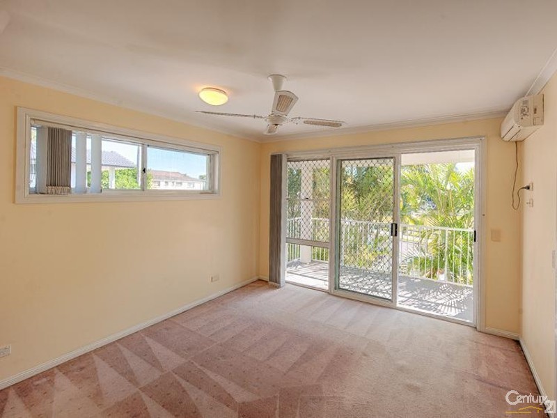 1/40 Memorial Avenue, Maroochydore QLD 4558