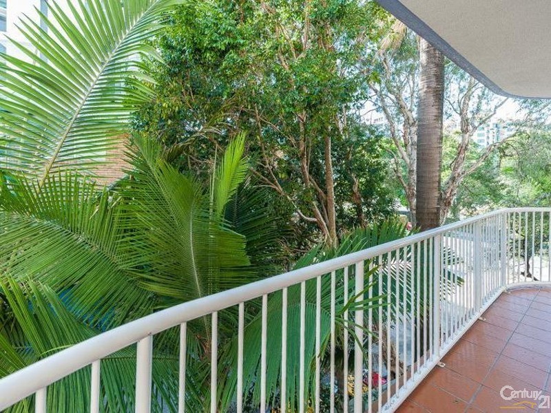 4/8 Smith Street, Mooloolaba QLD 4557