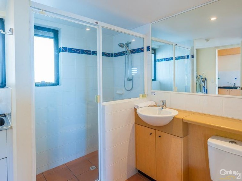 6/136 Alexandra Parade, Alexandra Headland QLD 4572