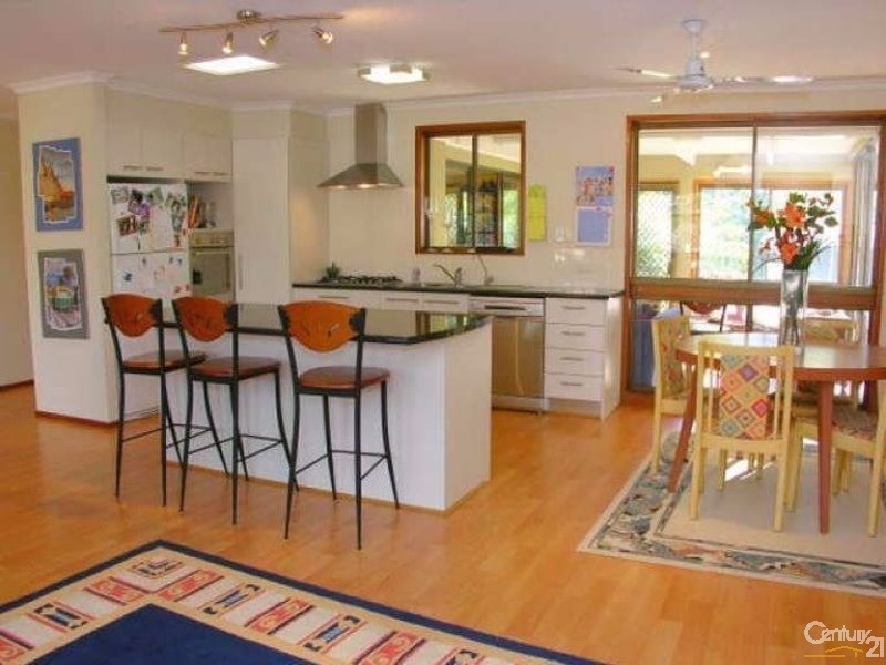 8 Kylee Crescent, Maroochydore QLD 4558