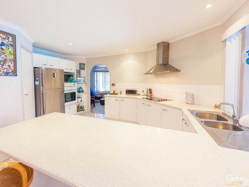 48 Buderim Pines Drive, Buderim QLD 4556