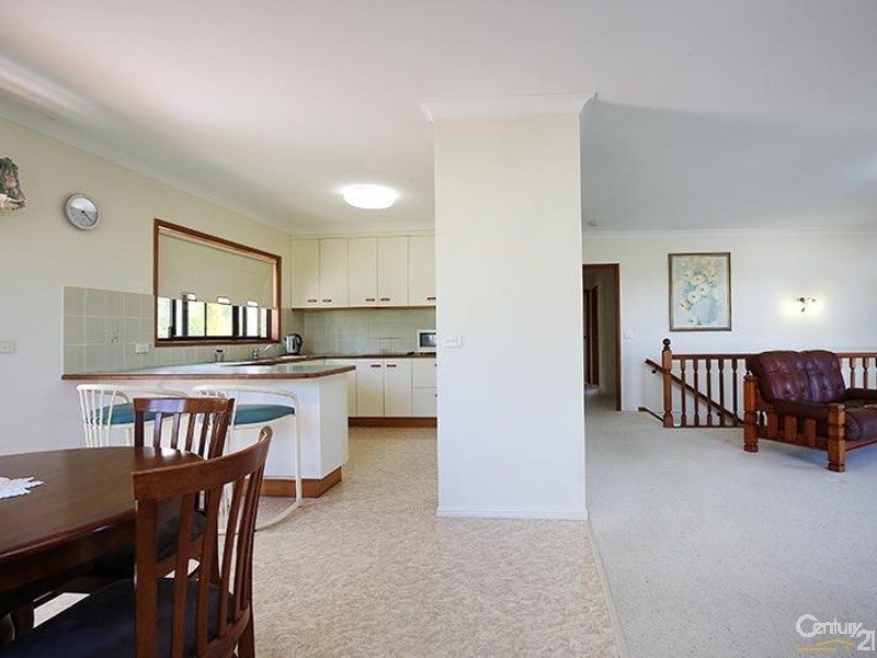 4 Sandpiper Place, Aroona QLD 4551