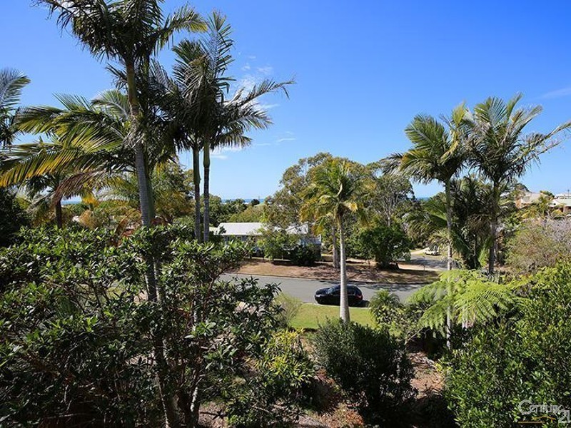 4 Sandpiper Place, Aroona QLD 4551