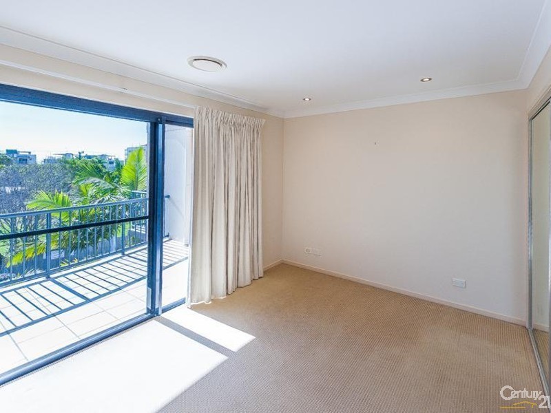 18/87 Duporth Avenue, Maroochydore QLD 4558