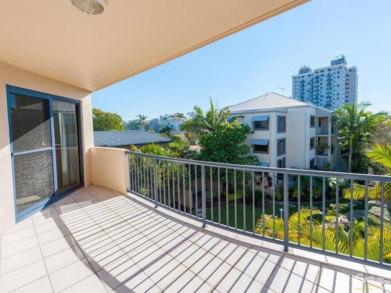 18/87 Duporth Avenue, Maroochydore QLD 4558