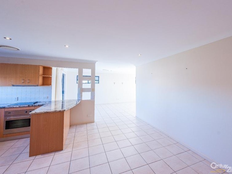 18/87 Duporth Avenue, Maroochydore QLD 4558