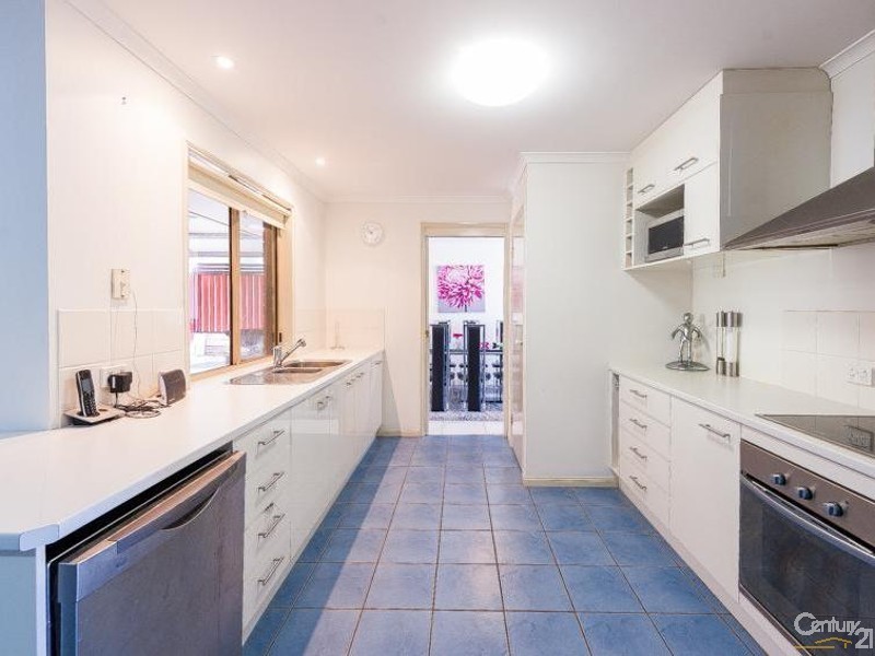 93 Elkhorn Street, Kuluin QLD 4558