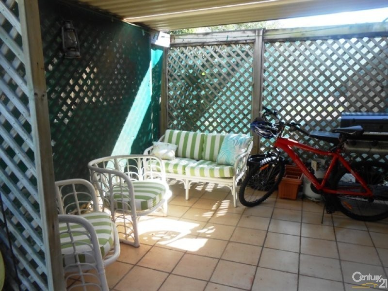 2/30 Gibson Street, Maroochydore QLD 4558