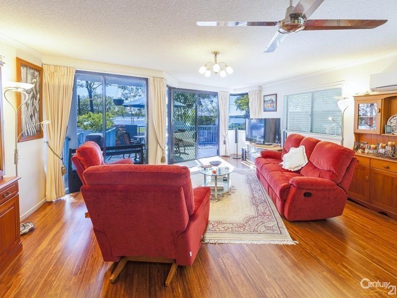 1/12 Picnic Point Esplanade, Maroochydore QLD 4558