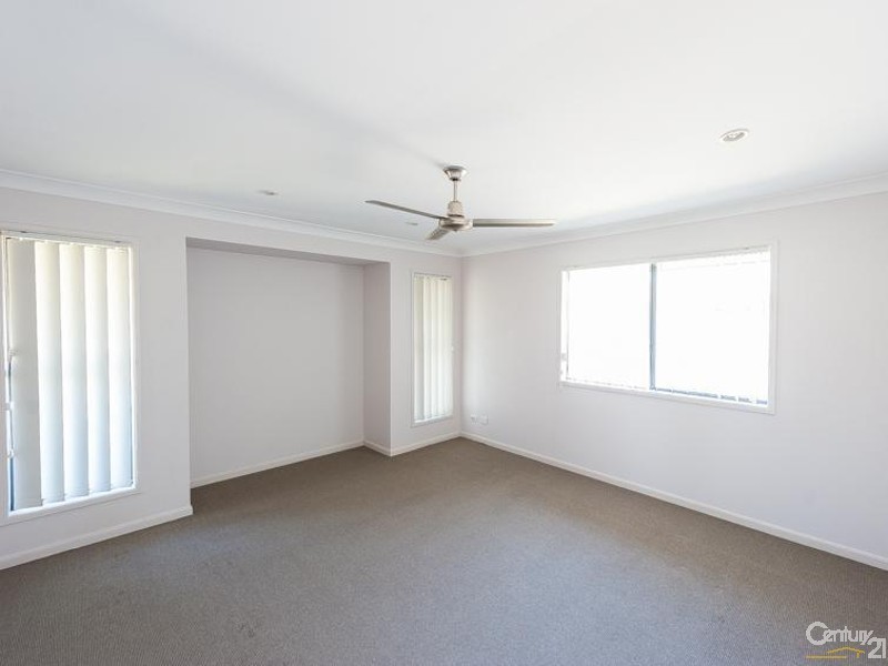 5 Piccabeen Street, Meridan Plains QLD 4551