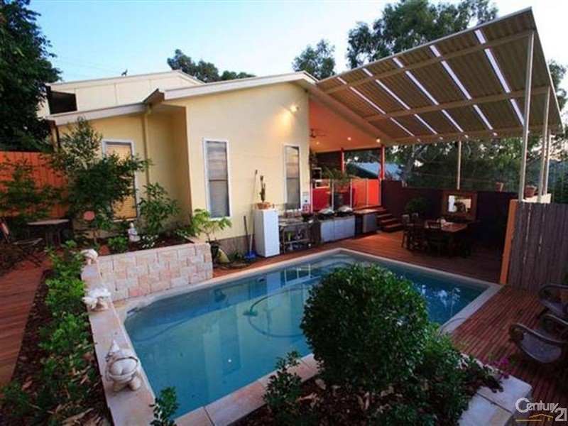 78 Tantula Road West, Alexandra Headland QLD 4572