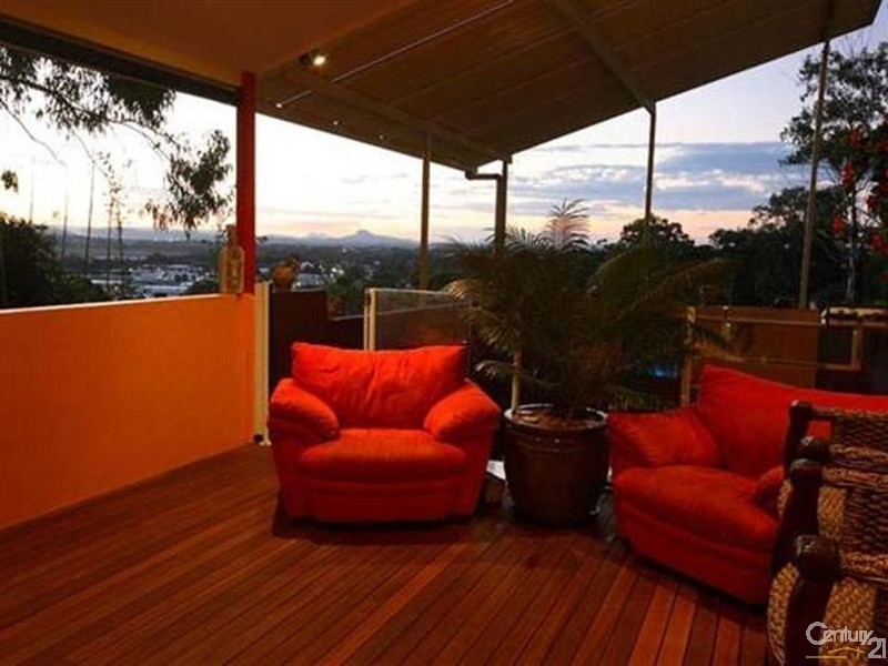 78 Tantula Road West, Alexandra Headland QLD 4572