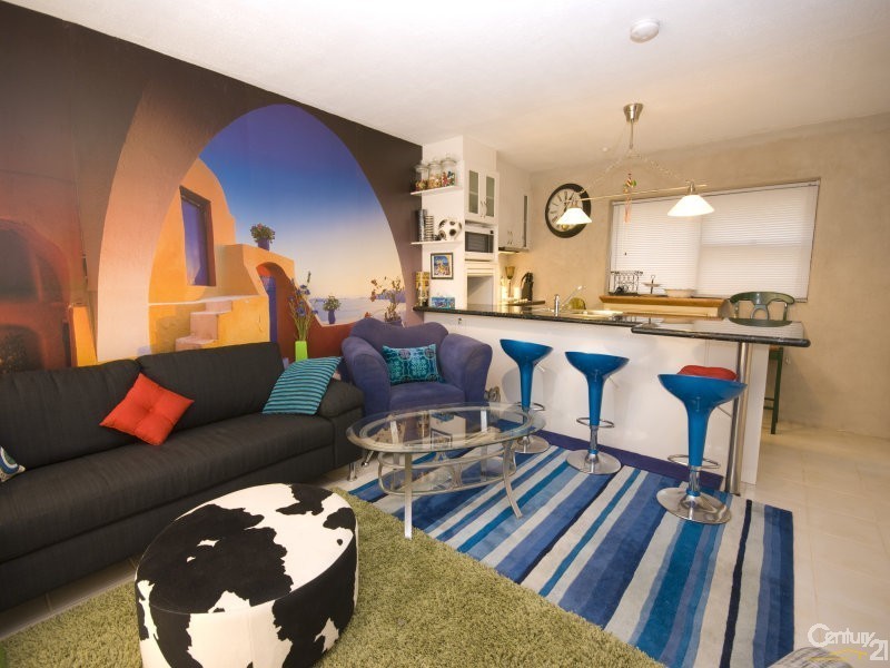 1/1 Mandin Street, Alexandra Headland QLD 4572