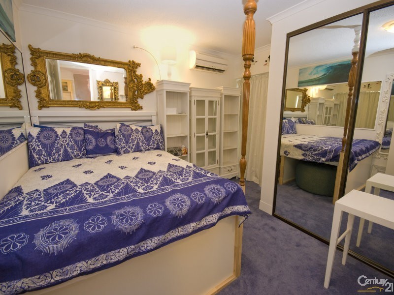 1/1 Mandin Street, Alexandra Headland QLD 4572