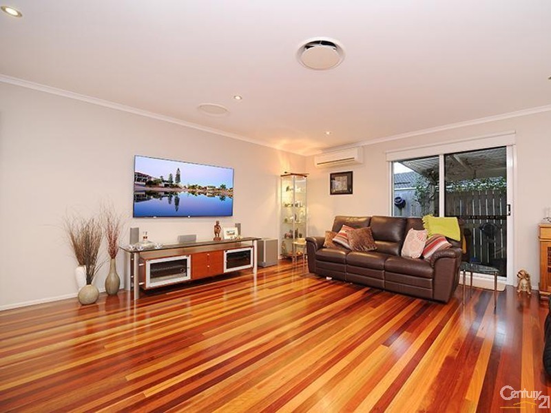 41 Moondarra Crescent, Mooloolaba QLD 4557