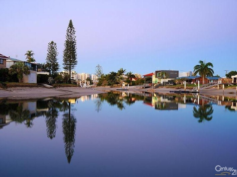 41 Moondarra Crescent, Mooloolaba QLD 4557