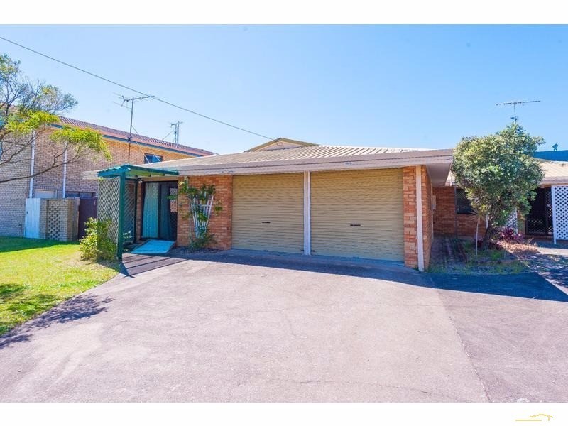 1/36 Cooinda Crescent, Maroochydore QLD 4558