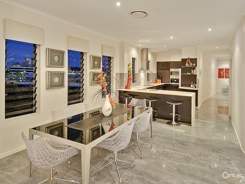 8/80 Duporth Avenue, Maroochydore QLD 4558