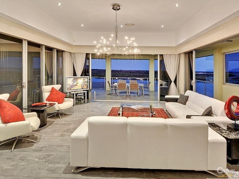 8/80 Duporth Avenue, Maroochydore QLD 4558