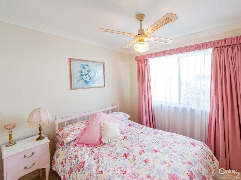 61 Parkway Drive, Mooloolaba QLD 4557