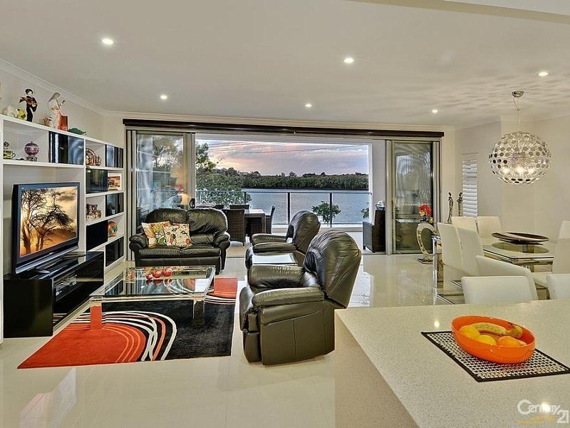 3/299-301 Bradman Avenue, Maroochydore QLD 4558