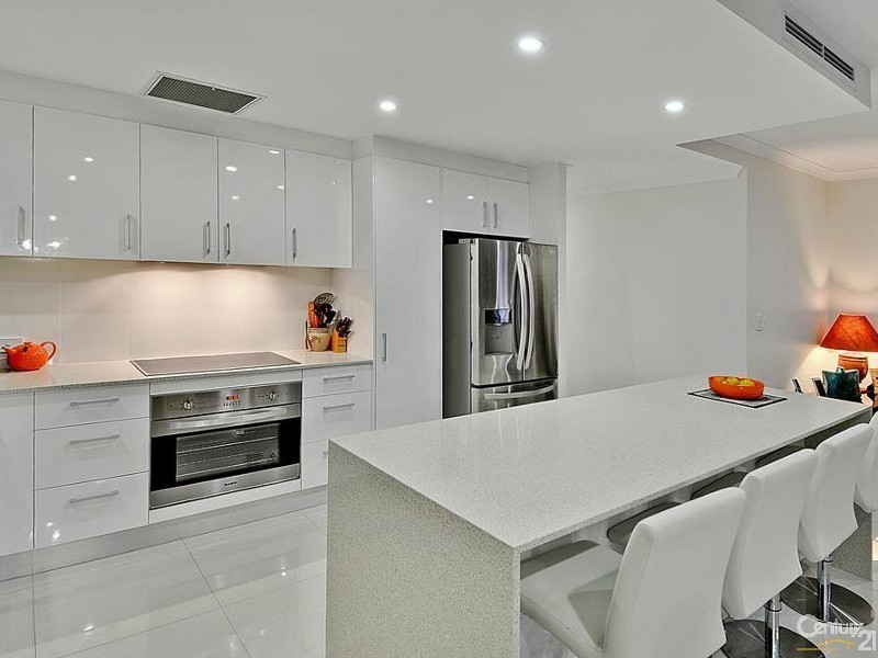 3/299-301 Bradman Avenue, Maroochydore QLD 4558