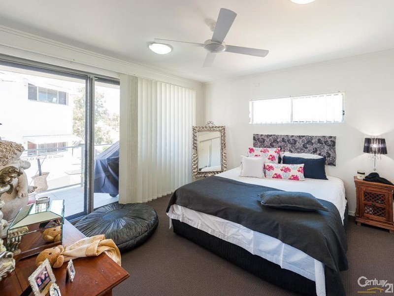 4/244 Alexandra Parade, Alexandra Headland QLD 4572