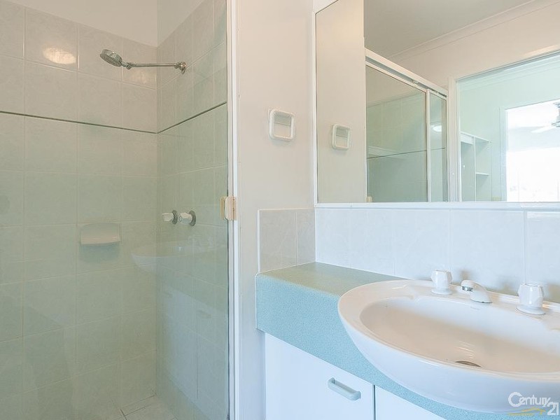 9/35 Bradman Avenue, Maroochydore QLD 4558