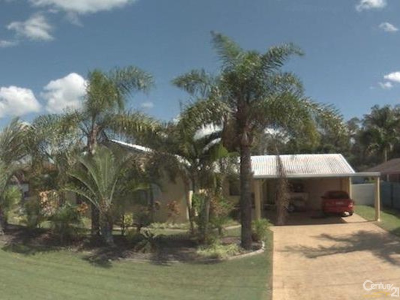 138 Goonawarra Drive, Mooloolaba QLD 4557