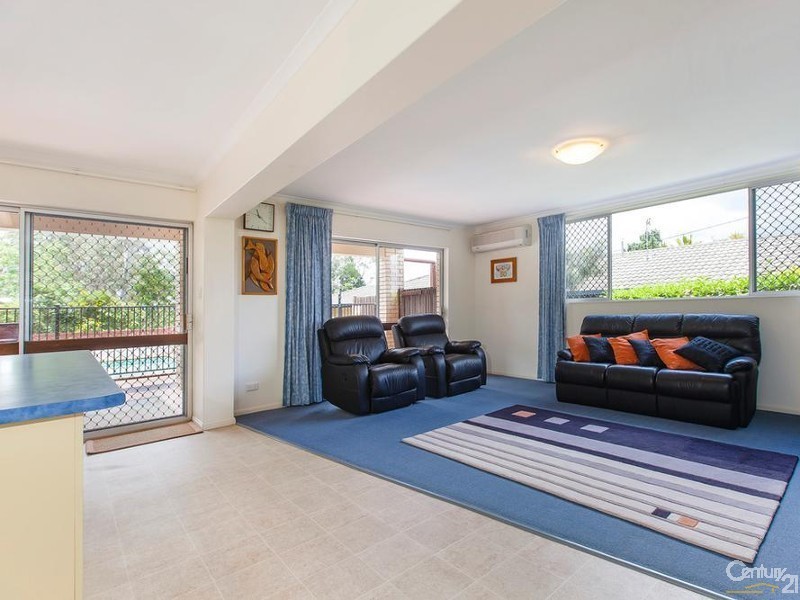 4 Atkinson Road, Bli Bli QLD 4560