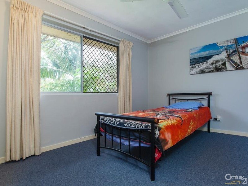 4 Atkinson Road, Bli Bli QLD 4560