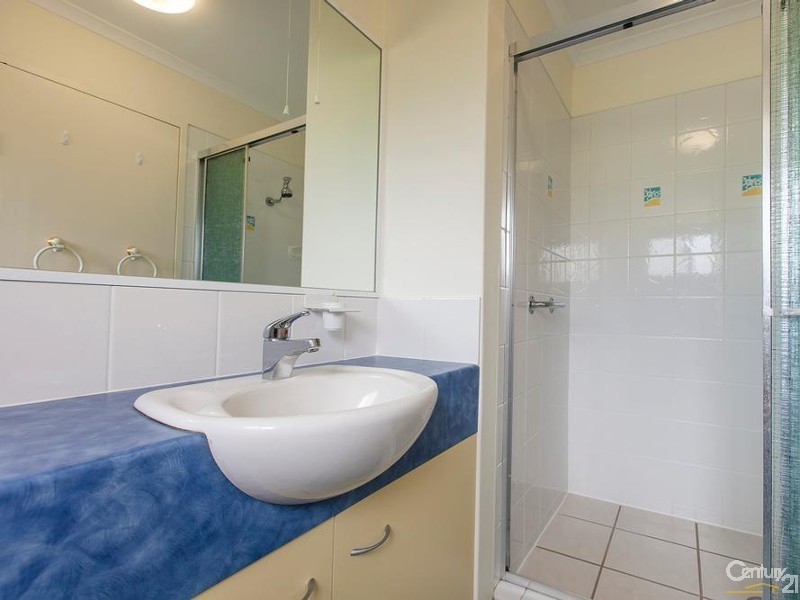 4 Atkinson Road, Bli Bli QLD 4560