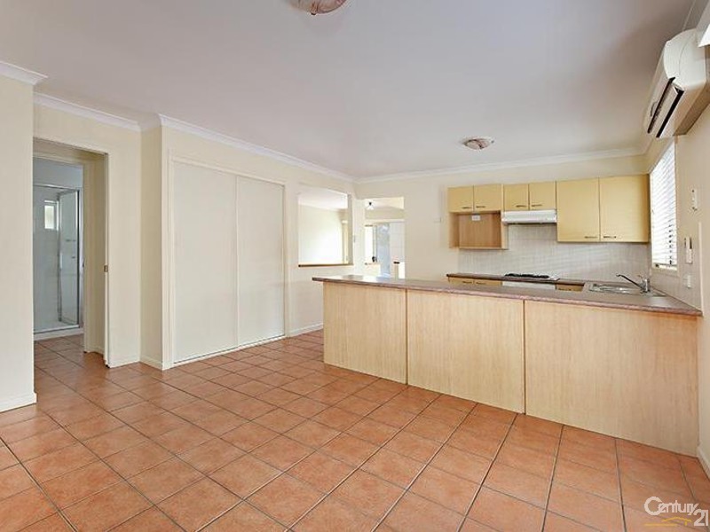 9 Avondale Place, Little Mountain QLD 4551