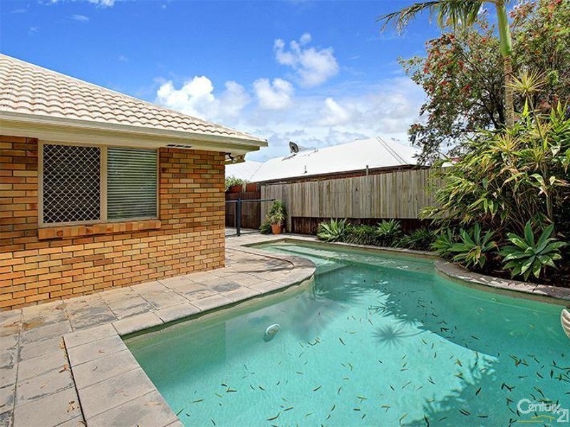 9 Avondale Place, Little Mountain QLD 4551