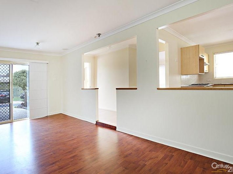 9 Avondale Place, Little Mountain QLD 4551