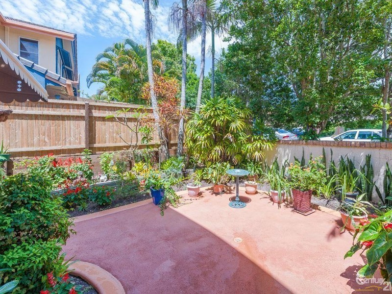 1/135 Tepequar Drive, Maroochydore QLD 4558