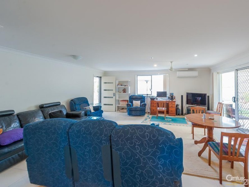 352 Main Road, Kuluin QLD 4558