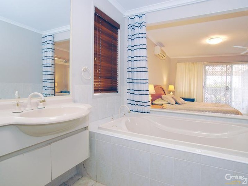 78 Maroochy Waters Drive, Maroochydore QLD 4558
