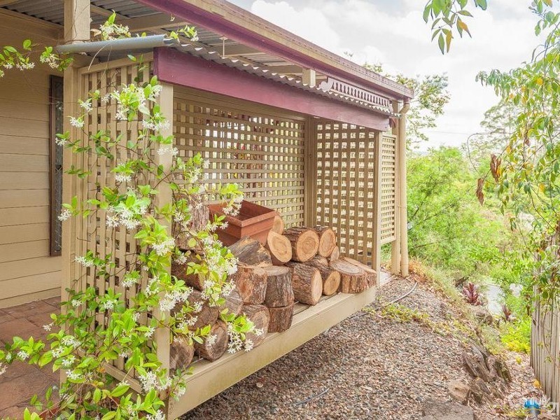 4 Suzen Court, Mooloolah Valley QLD 4553