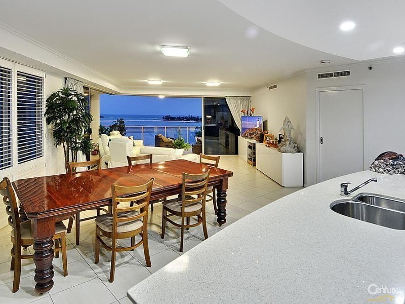 401/4 Duporth Avenue, Maroochydore QLD 4558