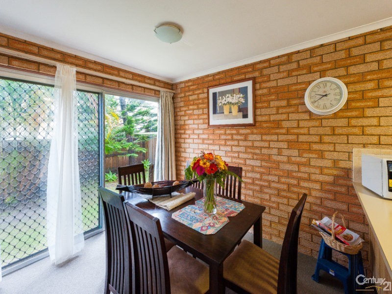 1/17 Tombarra Street, Mooloolaba QLD 4557