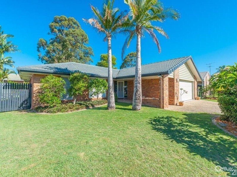 90 Deloraine Drive, Buderim QLD 4556