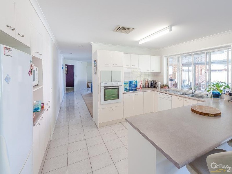 90 Deloraine Drive, Buderim QLD 4556