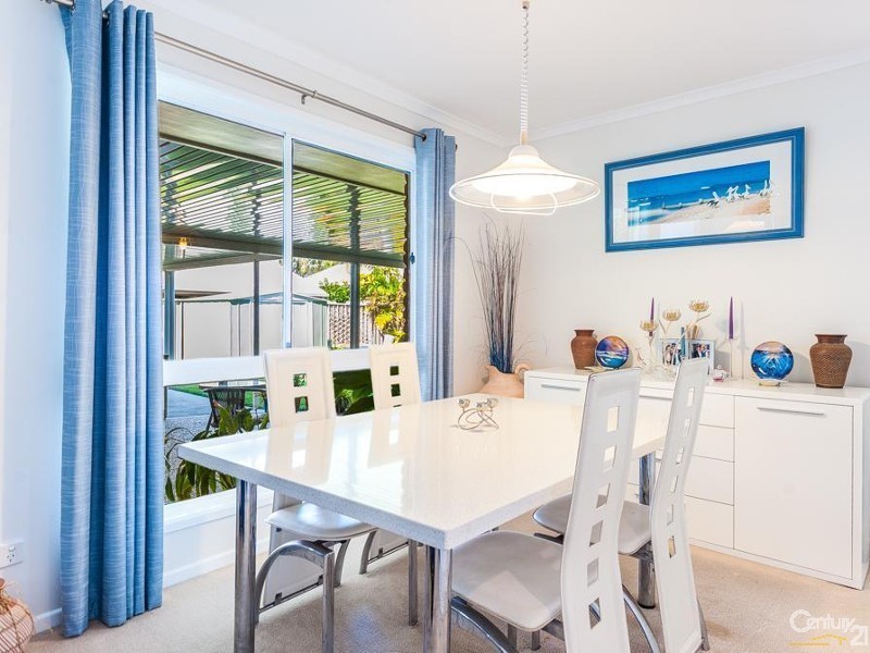 90 Deloraine Drive, Buderim QLD 4556