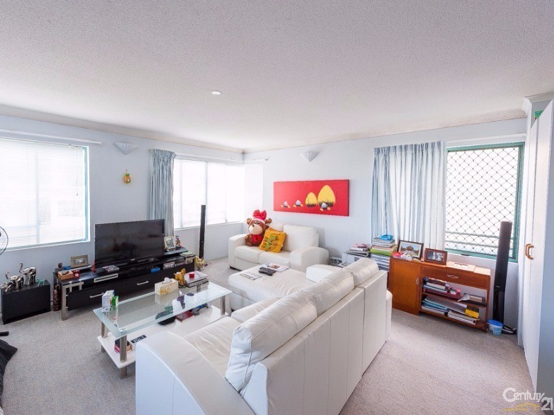 2/43 The Esplanade, Maroochydore QLD 4558